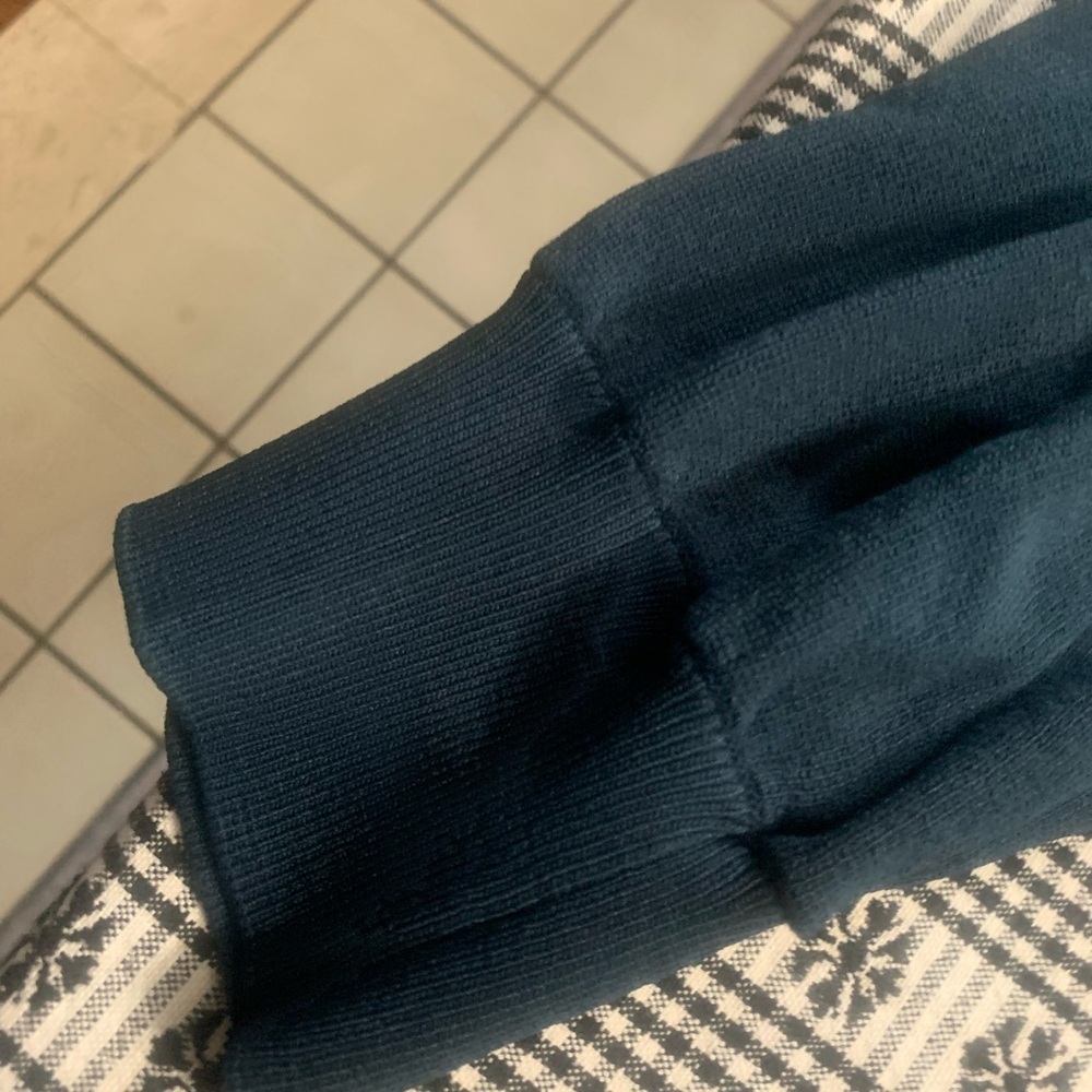 H&M Navy Women's Crew Neck Sweater - Picture 3 of 5